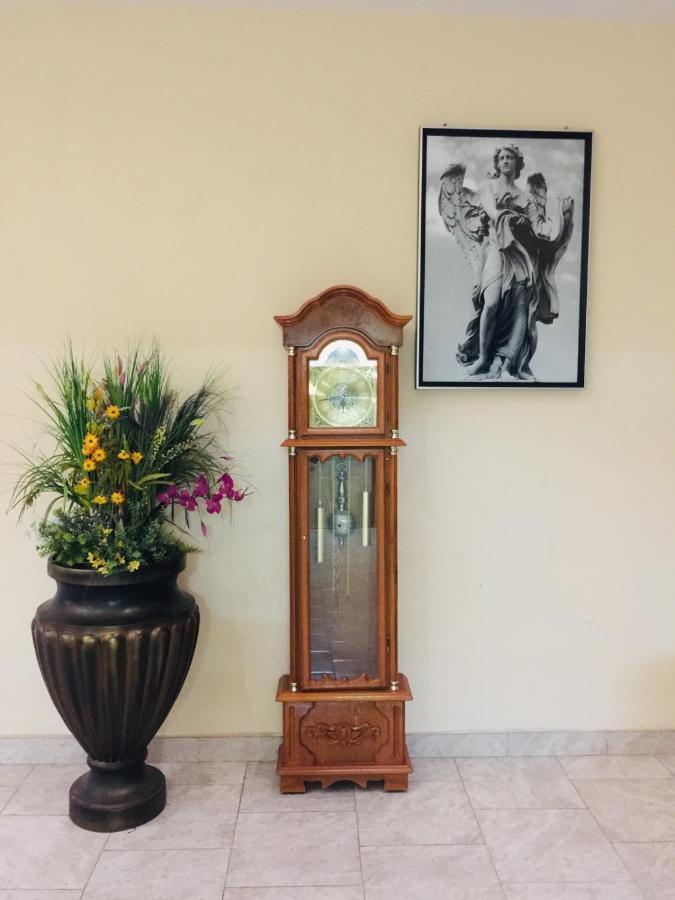 Senthil Complex Hotel จาฟนา ภายนอก รูปภาพ